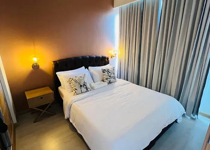 Congressional Town Center Tower 2 Bed & Breakfast
